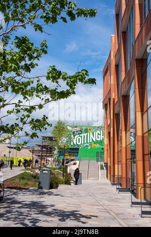 Carrington Street e l'ingresso al passaggio pedonale per Lister Gate nel centro di Nottingham 2022 maggio, Nottinghamshire Inghilterra UK Foto Stock