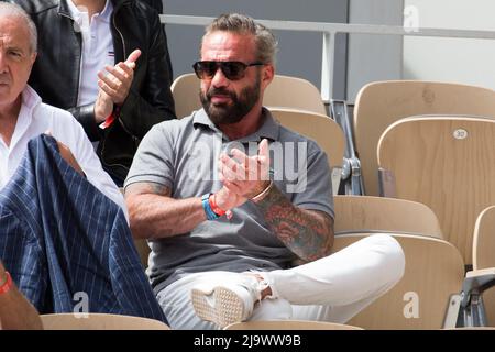 Parigi, Francia. 25th maggio 2022. Philippe Bas negli stand durante Roland Garros 2022 il 25 maggio 2022 a Parigi, Francia. Photo by Nasser Berzane/ABACAPRESS.COM Credit: Abaca Press/Alamy Live News Foto Stock