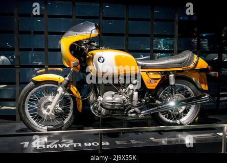 Monaco di Baviera, Germania - 10 marzo 2016: Museo BMW. Foto Stock