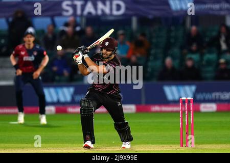 Il Rilee Rossouw di Somerset batte durante la partita del gruppo Vitality Blast T20 South presso lo Spitfire Ground di Canterbury. Data foto: Mercoledì 25 maggio 2022. Foto Stock