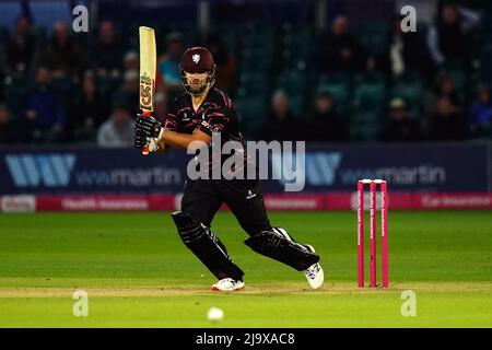 Il Rilee Rossouw di Somerset batte durante la partita del gruppo Vitality Blast T20 South presso lo Spitfire Ground di Canterbury. Data foto: Mercoledì 25 maggio 2022. Foto Stock