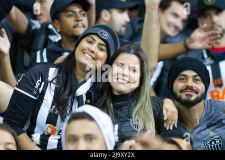 Belo Horizonte, Brasile. 25th maggio 2022. MG - Belo Horizonte - 05/25/2022 - LIBERTADORES 2022 ATLETICO -MG X TOLIMA - Atletico-MG tifosi durante una partita contro Tolima allo stadio Mineirao per il campionato Copa Libertadores 2022. Foto: Fernando Moreno/AGIF/Sipa USA Credit: Sipa USA/Alamy Live News Foto Stock