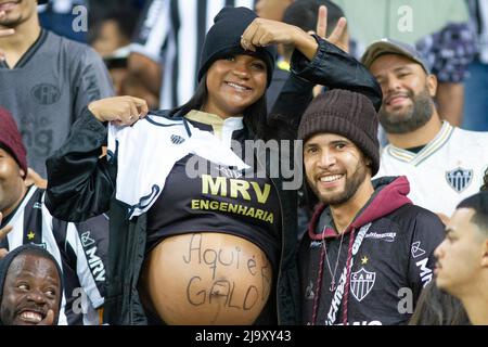 Belo Horizonte, Brasile. 25th maggio 2022. MG - Belo Horizonte - 05/25/2022 - LIBERTADORES 2022 ATLETICO -MG X TOLIMA - Atletico-MG tifosi durante una partita contro Tolima allo stadio Mineirao per il campionato Copa Libertadores 2022. Foto: Fernando Moreno/AGIF/Sipa USA Credit: Sipa USA/Alamy Live News Foto Stock