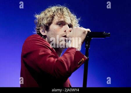 Italia 8 Maggio 2022 5 secondi d'estate - Take My Hand World Tour Live at Carroponte Milano © Andrea Ripamonti / Alamy Foto Stock