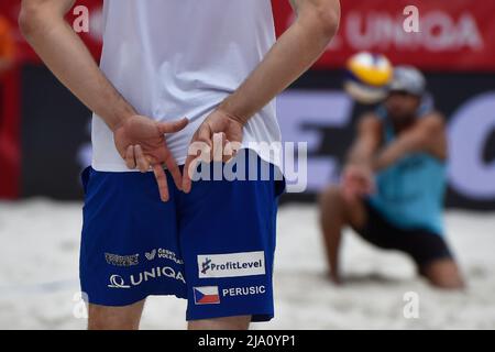 Ostrava, Repubblica Ceca. 26th maggio 2022. Ceco Ondrej Perusic in azione durante il torneo Pro Tour di Beach volley della categoria Elite a Ostrava, Repubblica Ceca, 26 maggio 2022. Credit: Jaroslav Ozana/CTK Photo/Alamy Live News Foto Stock