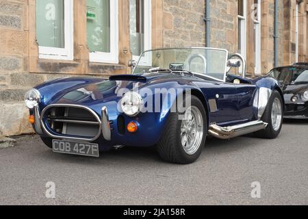 Blu metallizzato AC Shelby Cobra replica da AK sportscars UK. Costruito nel 2003. Foto Stock