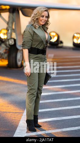 Carol Vorderman partecipa alla "Top Gun: Maverick" Royal Film Performance a Leicester Square il 19 maggio 2022 a Londra, Inghilterra. Foto Stock