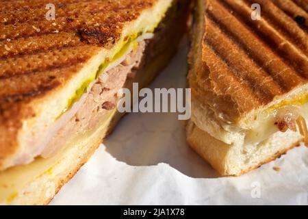 Un classico sandwich cubano servito in Pennsylvania, USA Foto Stock