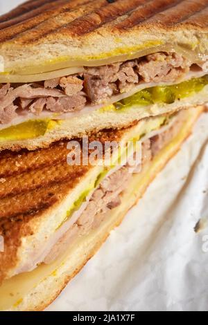 Un classico sandwich cubano servito in Pennsylvania, USA Foto Stock