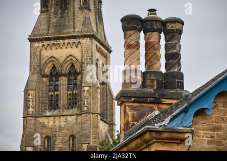 Edensor pittoresco villaggio in Derbyshire, Inghilterra la maggior parte del villaggio è di proprietà privata, dai Duchi di Devonshire, la famiglia Cavendish Foto Stock