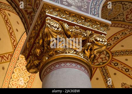 Budapest, Ungheria - 27 marzo 2018: Interno della Sala Romana ristrutturata nel Museo delle Belle Arti Foto Stock