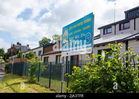 Case migliorate utilizzando l'iniziativa Energiesprong a Sneinton, Nottingham Nottinghamshire Inghilterra Regno Unito Foto Stock