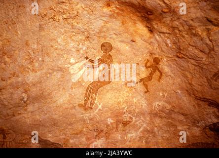 Famosi dipinti rupestri preistorici di Tassili N'Ajjer, Algeria, Nord Africa 1973 Foto Stock