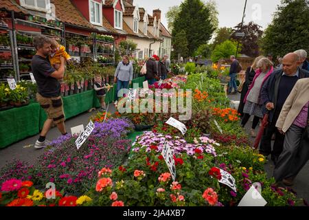 Bungay Suffolk Inghilterra Garden Street Market 15 maggio 2022 Foto Stock