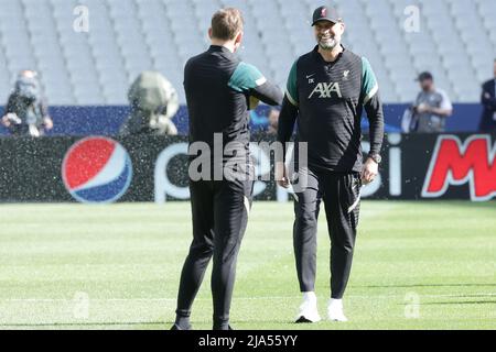 Jurgen Klopp allenatore di Liverpool durante la sessione di allenamento in vista della Champions League 2021/2022 finale partita di calcio tra Liverpool e Real Madrid allo Stade de France a Saint Denis - Parigi (Francia), 27th maggio 2022. Foto Cesare Purini/Insidefoto Credit: Ininsidefoto srl/Alamy Live News Foto Stock