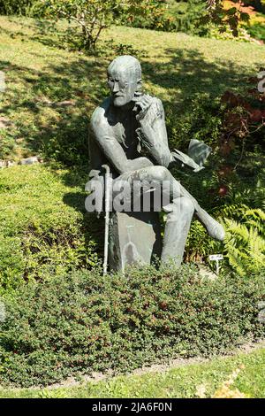 Figura grave per lo scrittore James Joyce, cimitero di Fluntern, città di Zurigo, Svizzera Foto Stock