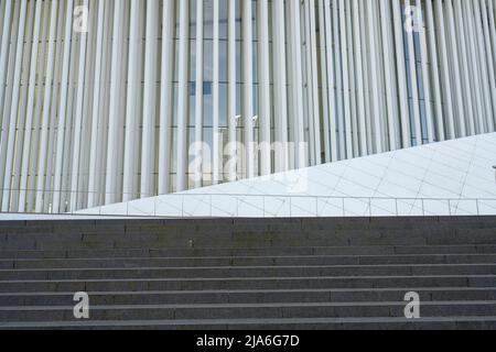 Lussemburgo, maggio 2022. Vista dettagliata dell'edificio Philharmonie Luxembourg nel centro della città Foto Stock