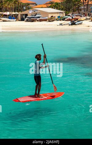 Pedalò locale sul SAL, Isola di Capo Verde, Isole di Cabo Verde, Africa Foto Stock