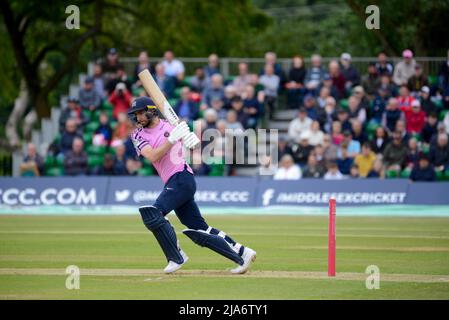 Steven Eskinazi di Middlesex gioca un brillante knock in una partita del T20 al club di cricket Radlett il 26th maggio 2022 Foto Stock