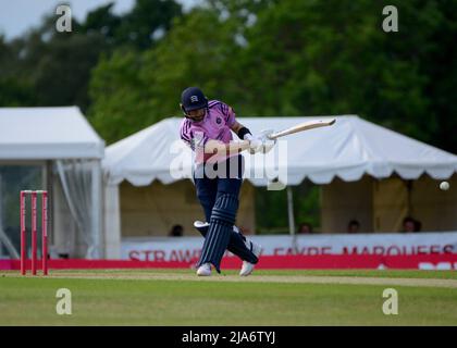 Steven Eskinazi di Middlesex gioca un brillante knock in una partita del T20 al club di cricket Radlett il 26th maggio 2022 Foto Stock