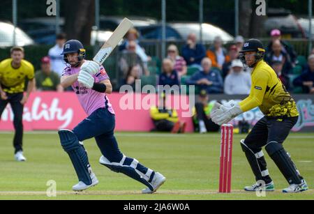 Steven Eskinazi di Middlesex gioca un brillante knock in una partita del T20 al club di cricket Radlett il 26th maggio 2022 Foto Stock