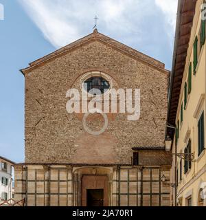 L'antica chiesa di San Domenico nel centro storico di Prato Foto Stock