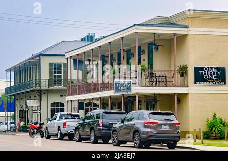 Un trentuno Lameuse, Fuji Sushi House e Half Shell Oyster House sono raffigurati, il 22 maggio 2022, a Biloxi, Mississippi. Foto Stock