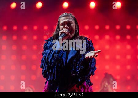 Verona, Italia. 28th maggio 2022. Il cantante italiano Elisa alias Elisa Toffoli durante i suoi concerti live nell'Arena di Verona, per Back to the Future tour 2022 in Heros Festival 2022 Credit: Roberto Tommasini/Alamy Live News Foto Stock