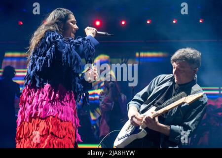 Verona, Italia. 28th maggio 2022. Il cantante italiano Elisa alias Elisa Toffoli durante i suoi concerti live nell'Arena di Verona, per Back to the Future tour 2022 in Heros Festival 2022 Credit: Roberto Tommasini/Alamy Live News Foto Stock