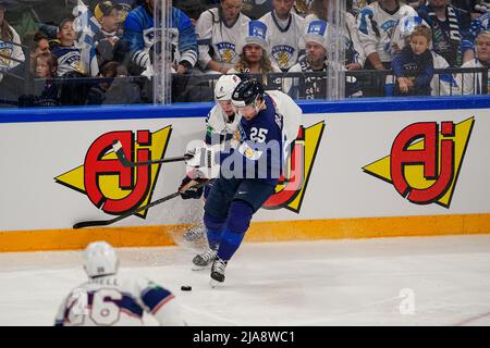 Tampere, Finlandia. 28th maggio 2022. RAJALA toni (Finlandia) durante il Campionato Mondiale di hockey su ghiaccio IIHF - semifinale - Finlandia vs USA, Hockey su ghiaccio a Tampere, Finlandia, maggio 28 2022 Credit: Independent Photo Agency/Alamy Live News Foto Stock