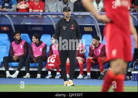 Parigi, Francia. 28th maggio 2022. Allenatore di Liverpool Jurgen Klopp durante la finale di calcio della UEFA Champions League tra Liverpool FC e Real Madrid CF il 28 maggio 2022 allo Stade de France a Saint-Denis vicino Parigi, Francia - Foto Jean Catuffe / DPPI Credit: DPPI Media/Alamy Live News Foto Stock