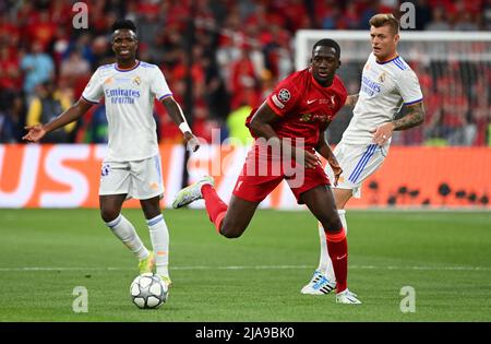 Saint Denis, Francia. 28th maggio 2022. Ibrahima Konate di Liverpool durante la partita finale della UEFA Champions League tra il Liverpool FC e il Real Madrid allo Stade de France a Saint-Denis, a nord di Parigi, in Francia, il 28 maggio 2022. Photo by Christian Liewig/ABACAPRESS.COM Credit: Abaca Press/Alamy Live News Foto Stock