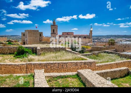 Vista aerea dell'isola di Gozo dalla Cittadella di Victoria, Malta Foto Stock