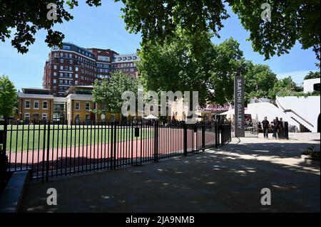 Saatchi Gallery, Kings Road, Chelsea, Londra, Regno Unito Foto Stock