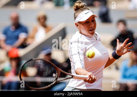 Parigi, Francia, Francia. 29th maggio 2022. Amanda ANISIMOVA degli Stati Uniti durante l'ottavo giorno di Roland-Garros 2022, French Open 2022, Gran torneo di tennis Slam allo stadio Roland-Garros il 29 maggio 2022 a Parigi, Francia. (Credit Image: © Matthieu Mirville/ZUMA Press Wire) Foto Stock