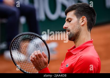 Parigi, Francia. 29th maggio 2022. Novak DJOKOVIC di Serbia durante l'ottavo giorno di Roland-Garros 2022, French Open 2022, Gran torneo di tennis Slam il 29 maggio 2022 allo stadio Roland-Garros di Parigi, Francia - Foto Matthieu Mirville/DPPI Credit: DPPI Media/Alamy Live News Foto Stock