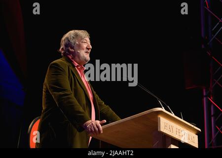 Hay-on-Wye, Galles, Regno Unito. 29th maggio 2022. David Harewood parla con Stephen Fry al Festival di Hay 2022, Galles. Credit: Sam Hardwick/Alamy. Foto Stock