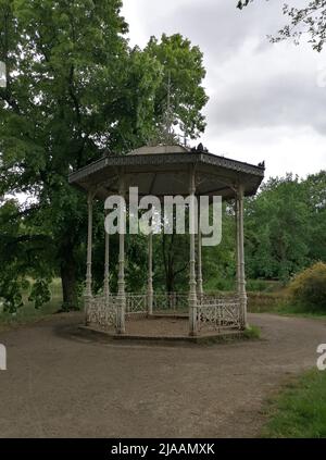 Leipziger Innenstadt und Westvorstadt, Palmengartenwehr und Clara-Zetkin-Park. Foto Stock