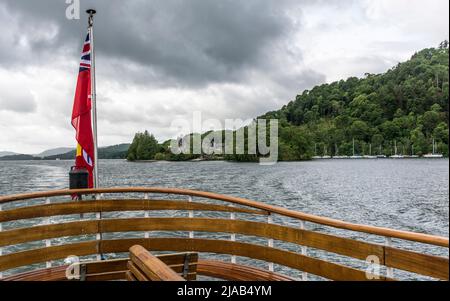 Crociera lungo il lago Windermere, Cumbria, Regno Unito. Taken on 23rd May 2022. Foto Stock