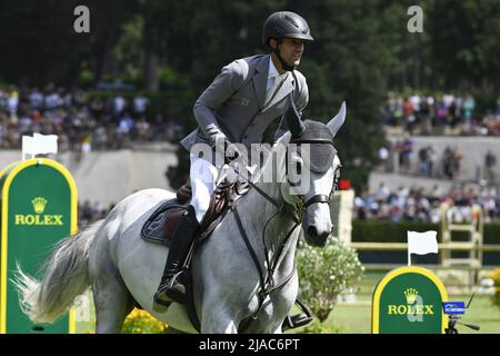 Roma, Italia. 29th maggio 2022. Christian Kukuk (GER) durante il Premio 10 - Rolex Gran Premio Roma II manica del 89th CSIO Roma 2022 a Piazza di Siena, 28th maggio 2022, Roma, Italia. Credit: Live Media Publishing Group/Alamy Live News Foto Stock