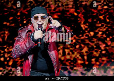 Italia 28 Maggio 2022 Vasco Rossi - il Blasco - concerto dal vivo all'Autodromo Enzo e Dino Ferrari Imola © Andrea Ripamonti / Alamy Foto Stock