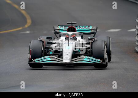 Monaco Ville, Monaco. 29th maggio 2022. Motorsport: Formula 1 World Championship, Gran Premio di Monaco: George Russell dalla Gran Bretagna del Team Mercedes è in pista. Credit: Hasan Bratic/dpa/Alamy Live News Foto Stock