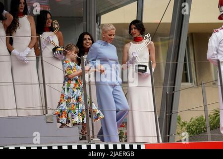 29th maggio 2022, circuito di Monaco, Monte Carlo, FORMULA 1 GRAN PREMIO DI MONACO 2022 , nella foto Charlene Lynette Grimaldi, Principessa di Monaco, figlia Gabriella di Monaco Foto Stock