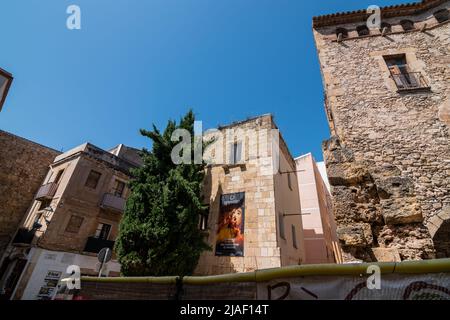 Tarragona è una città costiera della Catalogna (Spagna). È la capitale e la città più grande della contea di Tarragonès, Camp de Tarragona. Foto Stock