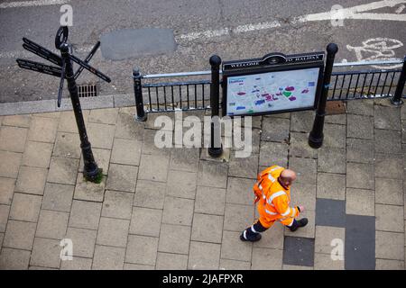 Halifax West Yorkshire, mappa del centro città e indicazioni per la destinazione Foto Stock