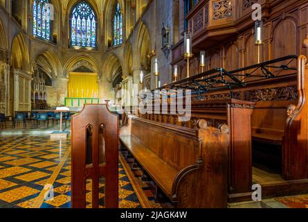 Veduta interna dell'Abbazia di Tewkesbury un edificio medievale in Gloucestershire Inghilterra UK. Foto Stock
