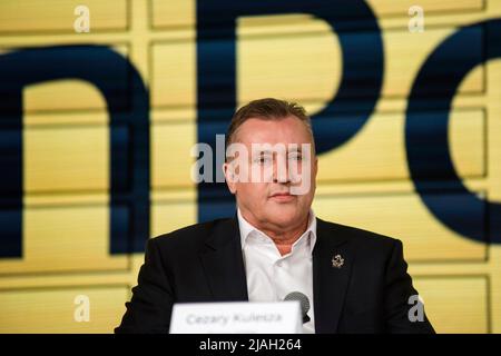 Varsavia, Polonia, 30/05/2022, Cezary Kulesza, presidente della Polish Football Association (PZPN) è stato visto durante la conferenza stampa. La Polish Football Association ha ufficialmente annunciato durante una conferenza stampa allo Stadio Nazionale che InPost è diventato il nuovo sponsor strategico. La conferenza è stata presenziata dal presidente della PZPN (Polish Football Association) Cezary Kulesza e Rafal Brzoska, presidente di InPost, noto come il re dei pacchi della Polonia, che ha inventato gli armadietti automatici di e-commercio. Si stima che circa 16 milioni di polacchi utilizzino gli armadietti automatici dei pacchi di InPost. Foto Stock