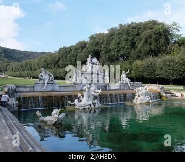 La Fontana di Ceres, nel bellissimo parco della Reggia di Caserta. Foto Stock