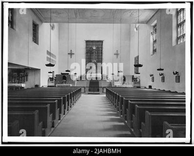 Seipel-Dollfuss Memorial Church (15th, Vogelweidplatz 7): Vista sull'altare Foto Stock