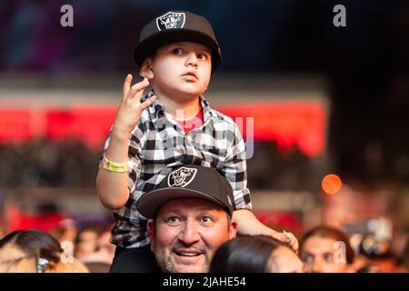 Napa, Stati Uniti. 28th maggio 2022. Folla/atmosfera durante la 2022 BottleRock Napa Valley al Napa Valley Expo il 28 maggio 2022 a Napa, California. Foto: Chris Tuite/imageSPACE/Sipa USA Credit: Sipa USA/Alamy Live News Foto Stock